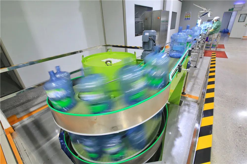 珍茗助力屏边脱贫攻坚让每一瓶珍茗水都有云南味道