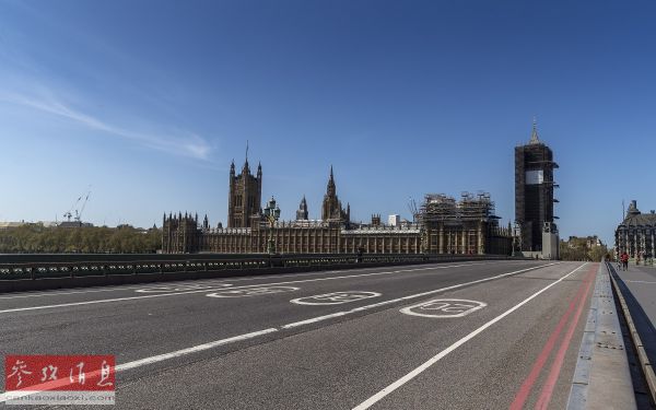 资料图片：4月14日在英国伦敦拍摄的议会大厦前的威斯敏斯特桥。（图片来源：彩色通稿）
