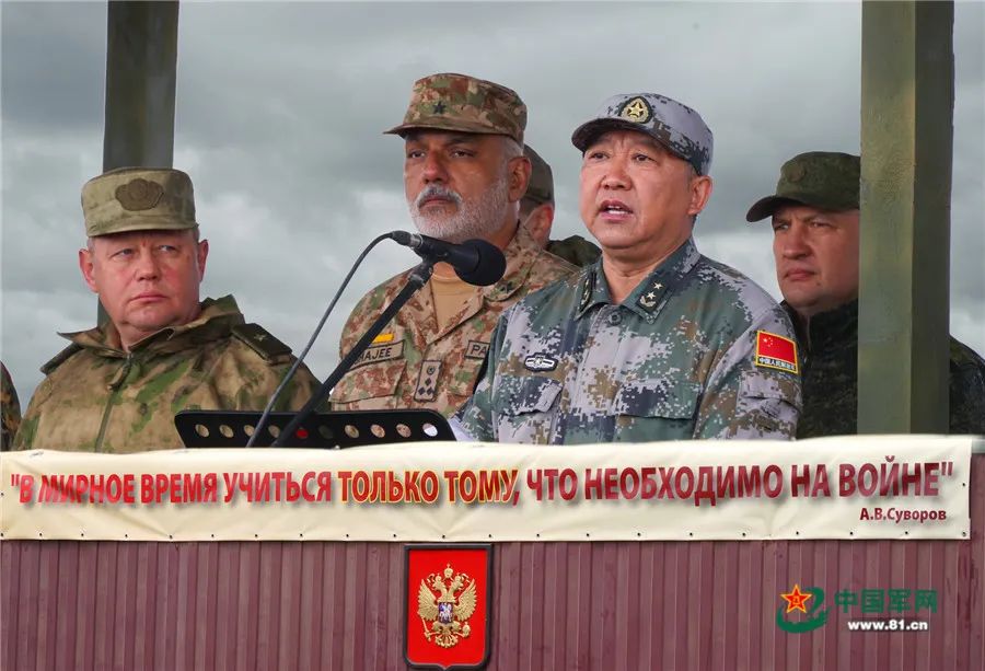 联合导演部中方总导演,西部战区副司令员刘小午中将致辞.