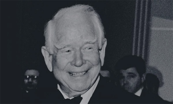 百事可乐前CEO去世 在世时曾发起“可乐战争”