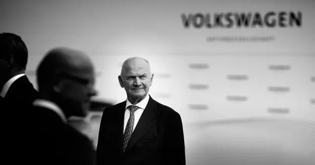 他意外去世留下10多亿欧元和4妻13子，于是，开战了