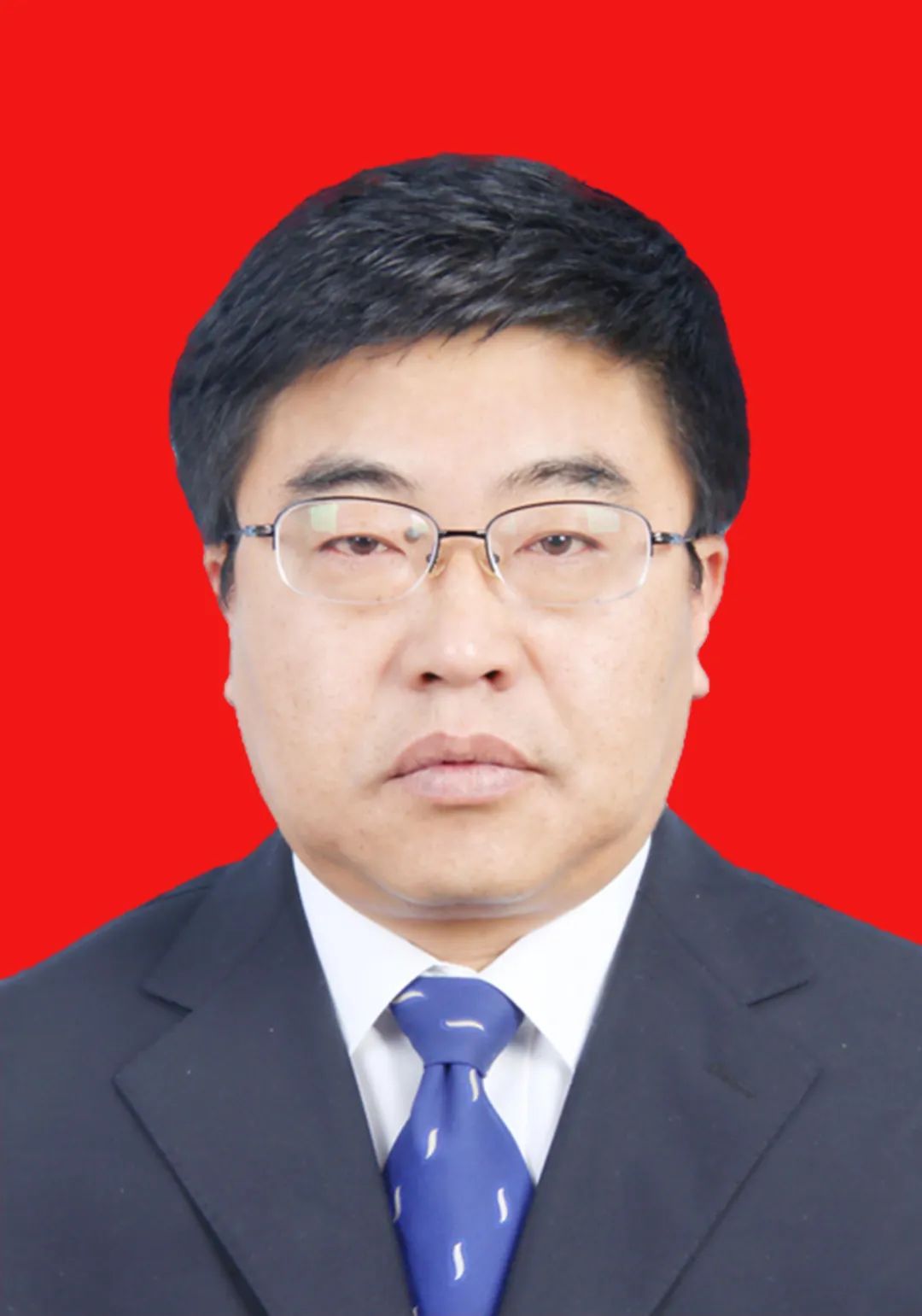 刘秦中,1976年12月出生,中央党校研究生学历.