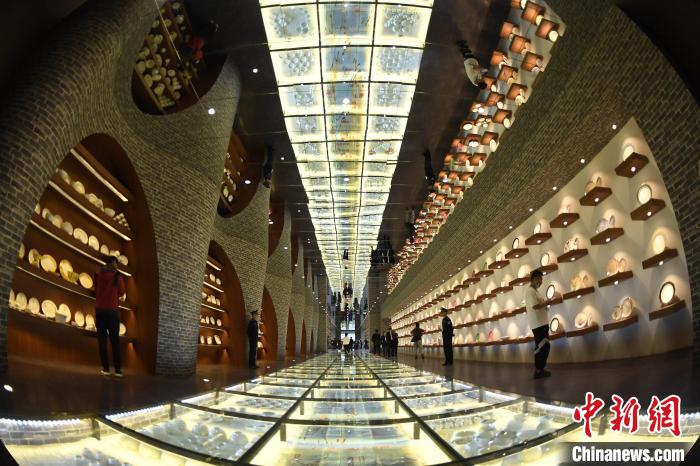 打造“全国陶瓷生产基地” 山西朔州以科技创新促陶瓷产业提档升级