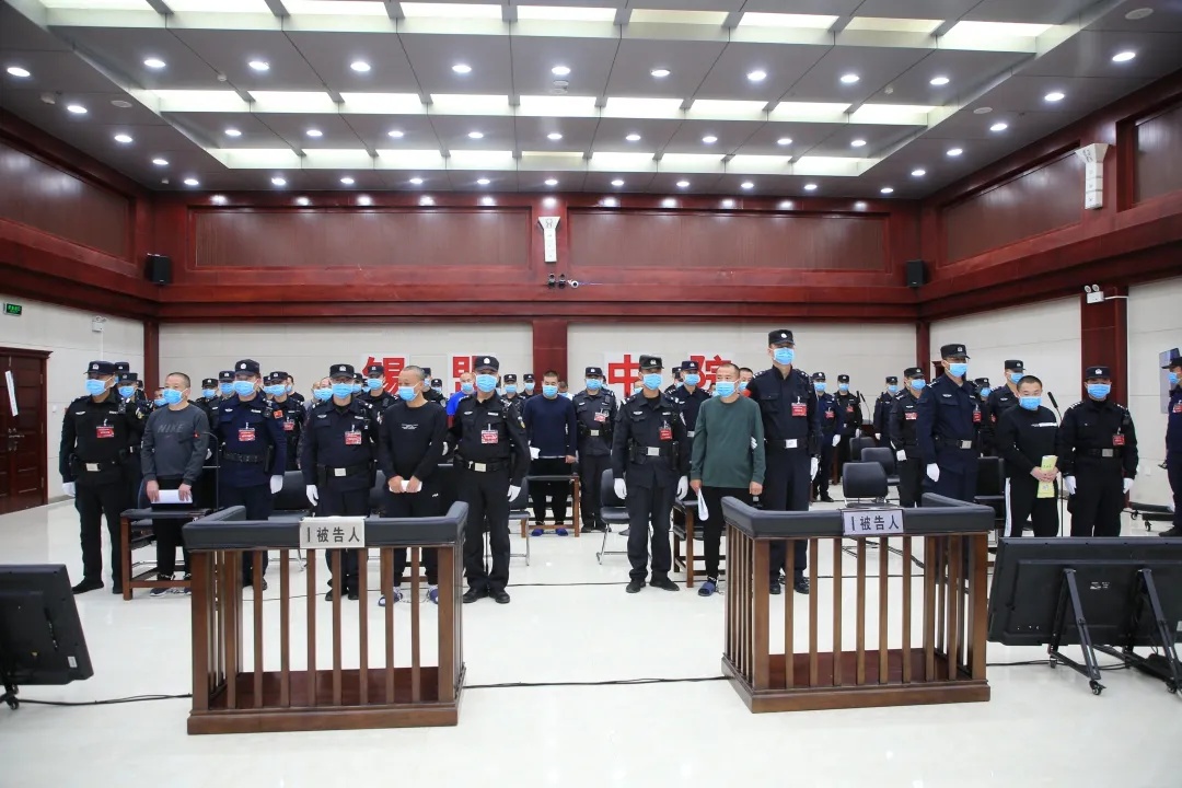 自2000年以来逐渐形成黑社会性质组织,包头夏景魁涉黑案公开开庭审理