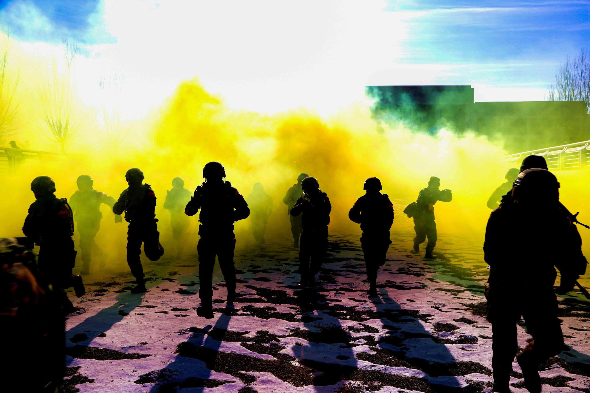 搜索捕歼!战斗力爆表的特战队员,看他们如何沙场砺精兵