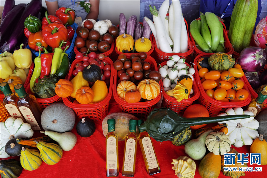 云南丽江:消费扶贫庆丰收|丽江市|扶贫|农产品_新浪新闻