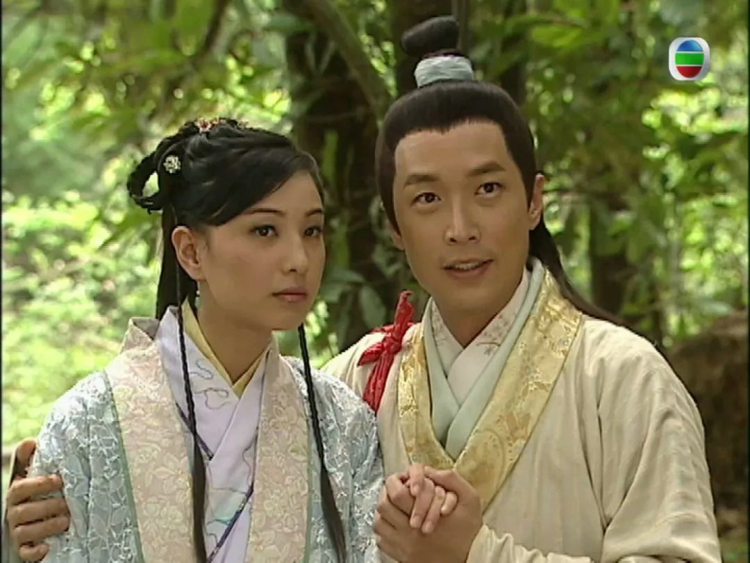 《秀才爱上兵》中与马浚伟合作.