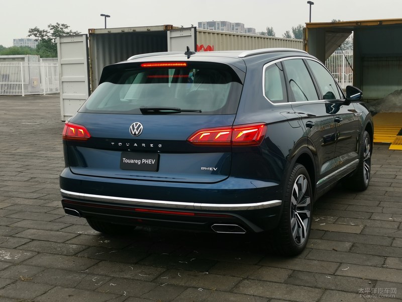 2020北京车展探馆:全新大众途锐PHEV-新浪汽车