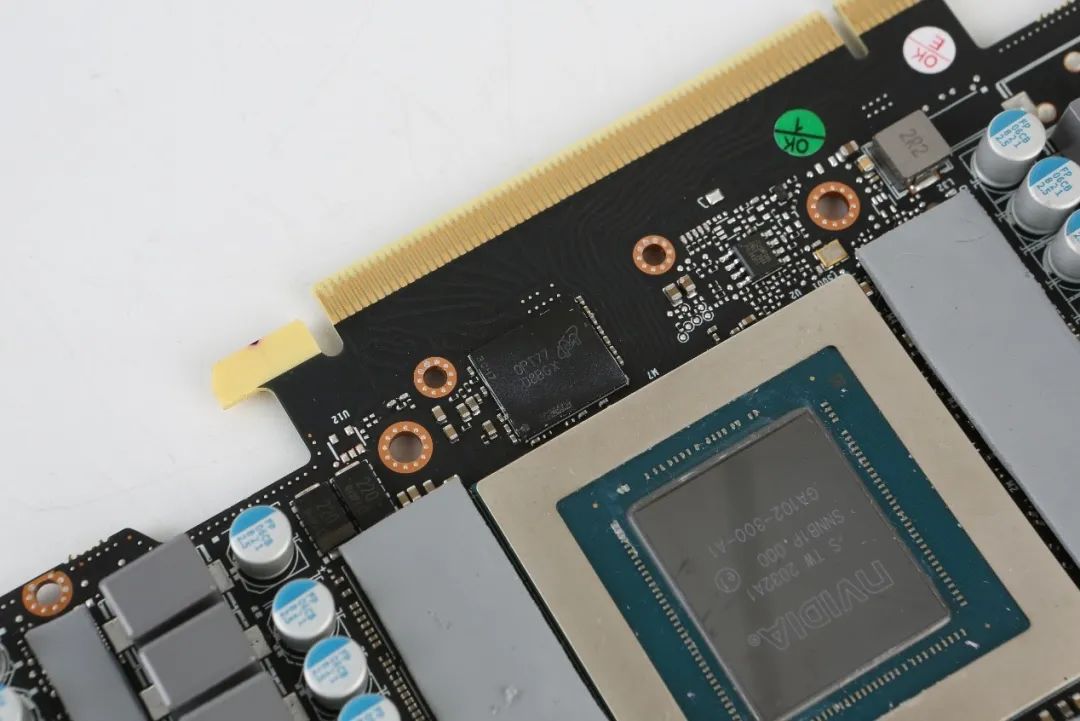 耕升geforcertx3090炫光以光为名辅以强劲性能