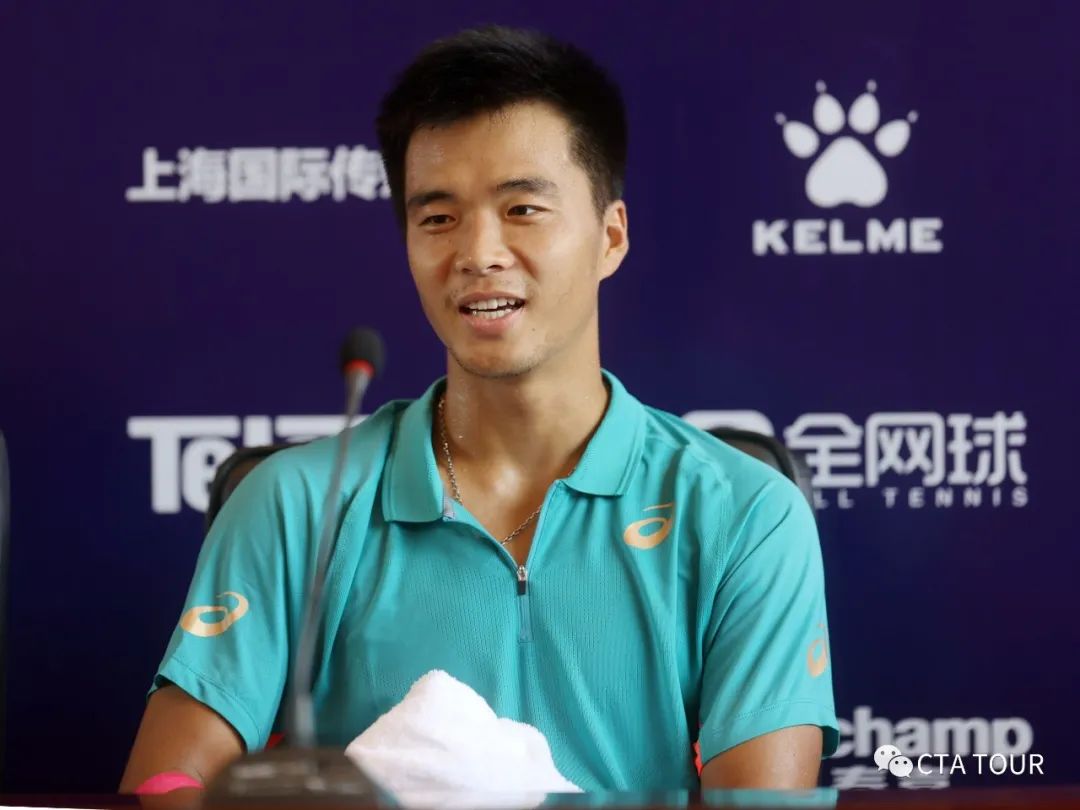 孙发京孙发京在与吴迪的比赛中以6-3/6-1强势获胜,他坦言自己和吴迪