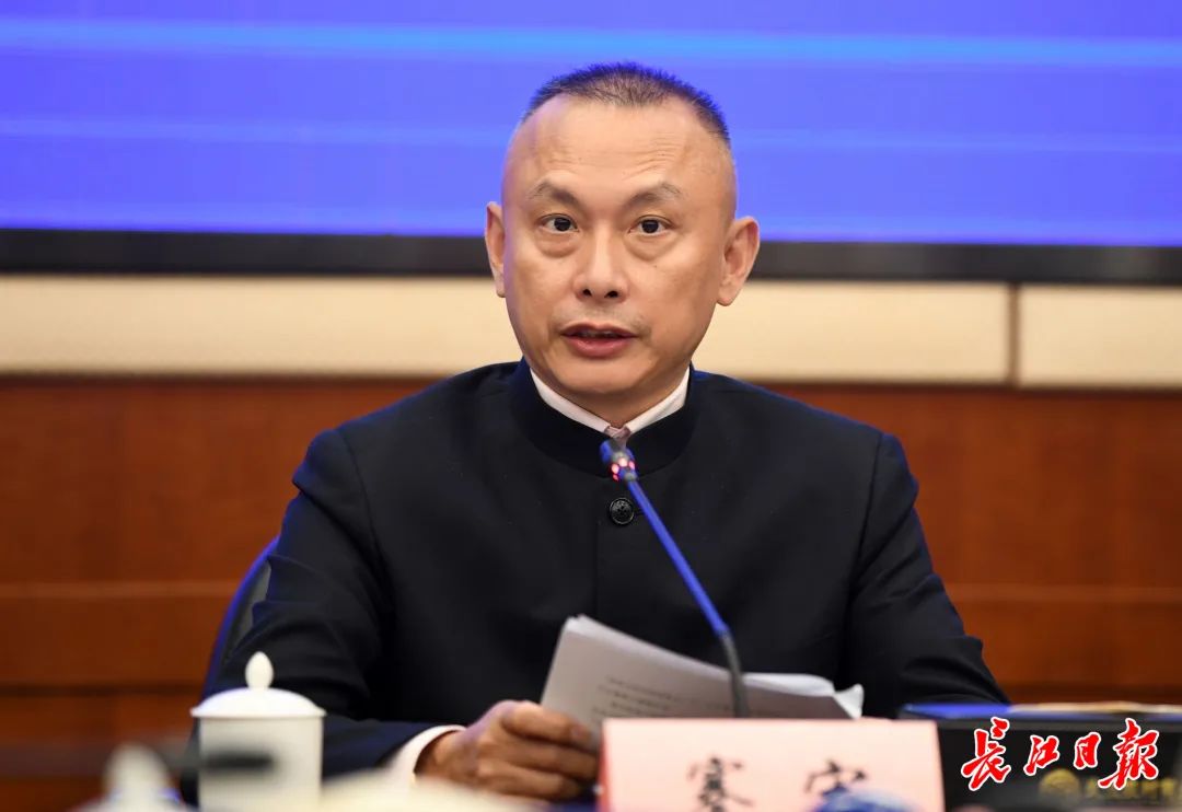 楚商联合会秘书长蹇宏.长江日报记者金振强 摄