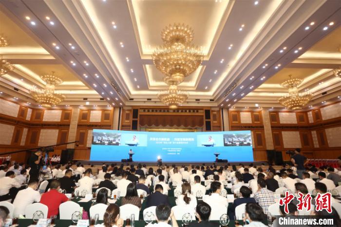 广西力邀“湾企”入桂共享商机 签约投资额逾3851亿