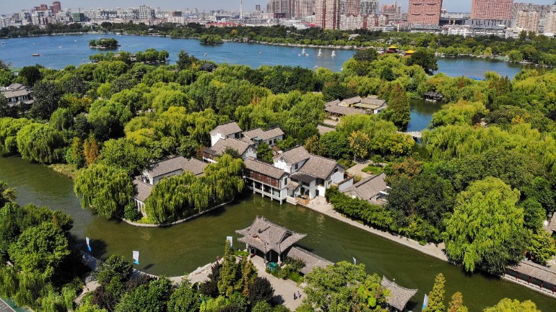 大明湖畔好风光,航拍景色无限好