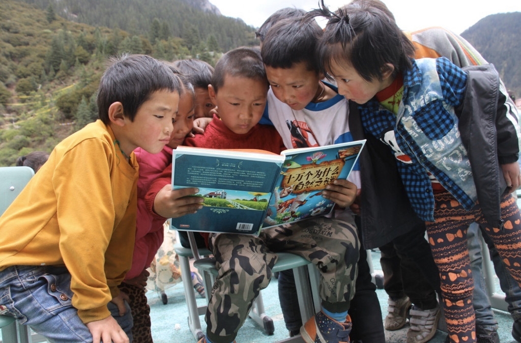 教育部:学生因贫失学、辍学已成为历史|因贫失学|学生资助|经济困难学生_新浪教育_新浪网
