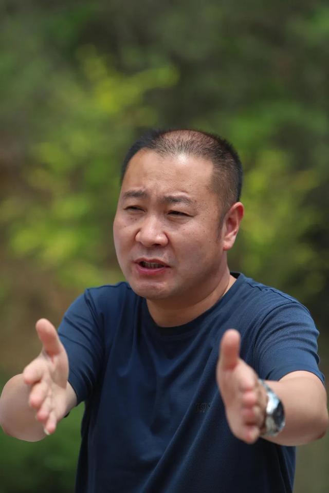 他以这种方式回到母亲故乡|涞水|龙门天关|大龙门_新浪新闻