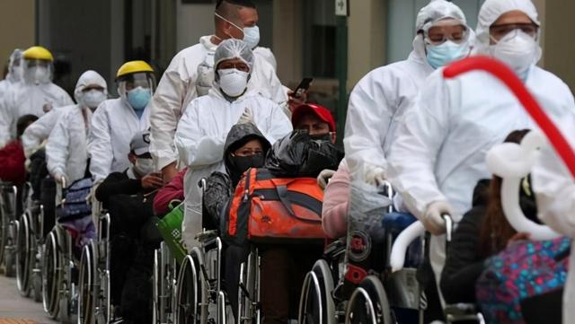 甚至将新冠当作谎言,下一秒就死了|新冠肺炎|美国|美国议员_新浪新闻