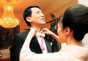 那个获得诺贝尔奖的底层小职员的神奇逆袭 化学 新浪科技 新浪网