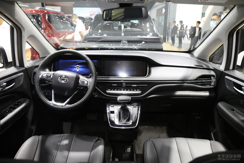 2020北京车展:广汽传祺m6实车亮相