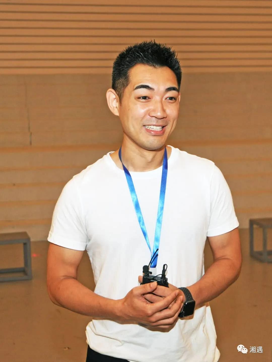 角色丨跟十八洞村民吃住一起他们就是他们