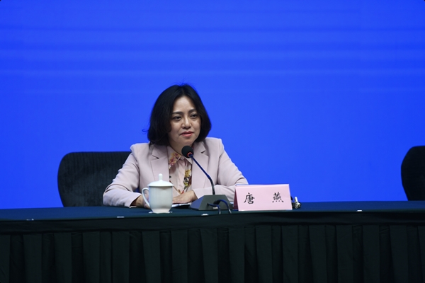 省商务厅副厅长唐燕分享了"秘诀"