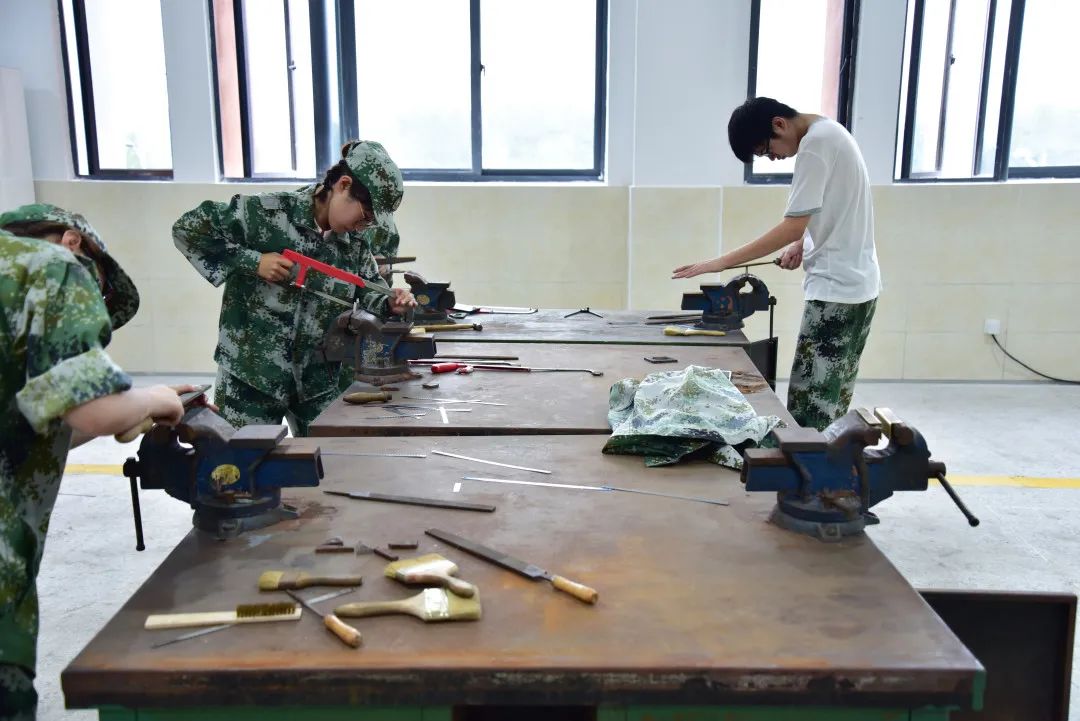 秦皇岛如何约学校的妹子