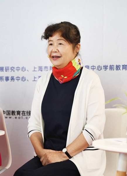 图说:上海市教育学会幼教专业委员会主任黄琼强调师长要善于挖掘每个