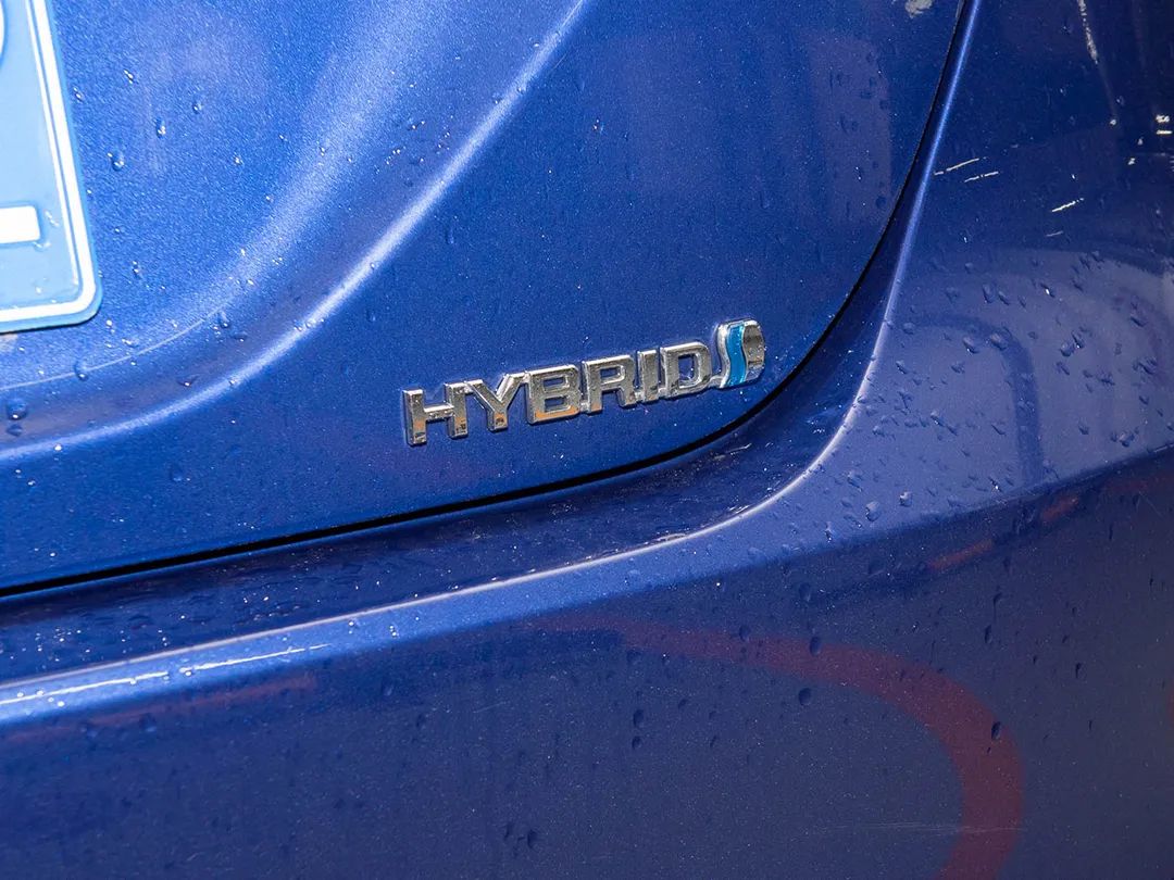 月薪1万想买十代雅阁 请问能入手吗？