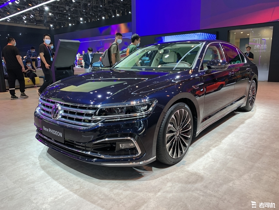 2020北京车展:新款大众辉昂正式亮相