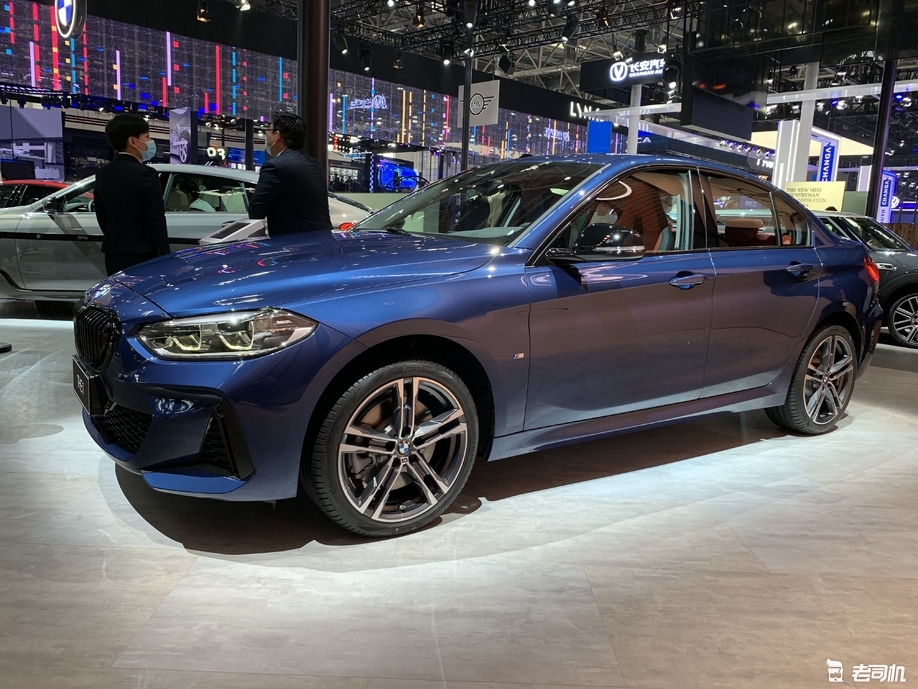 2020北京车展:华晨宝马1系 m运动耀夜版亮相