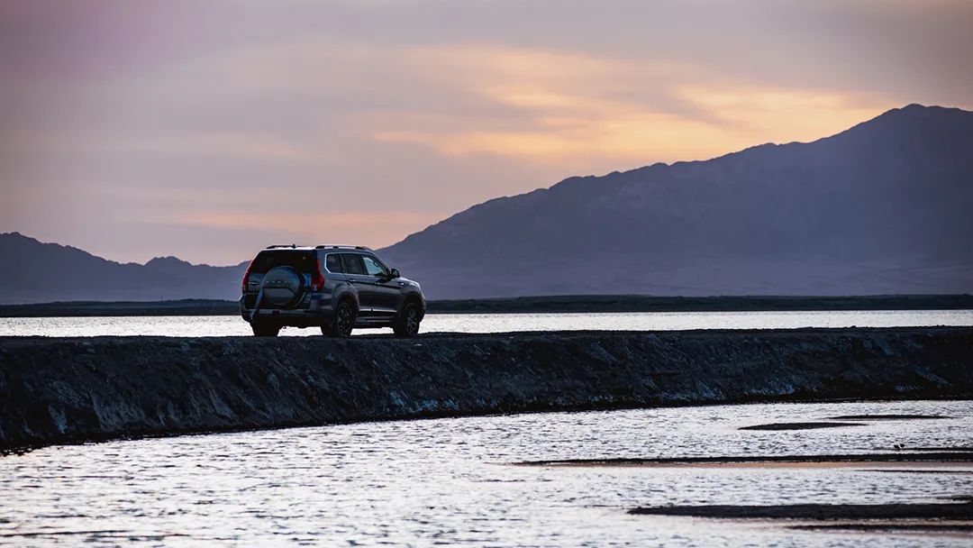 月薪1万想买十代雅阁 请问能入手吗？