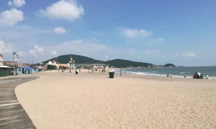 浴場,第一海水浴場,第二海水浴場;良好等次的海水浴場是:仰口海水浴場