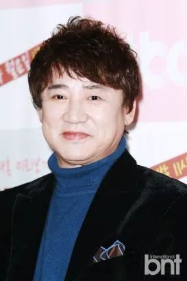 李英河_新浪新闻