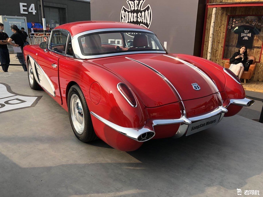 2020北京车展:松散ss dolphin硬顶敞篷跑车亮相