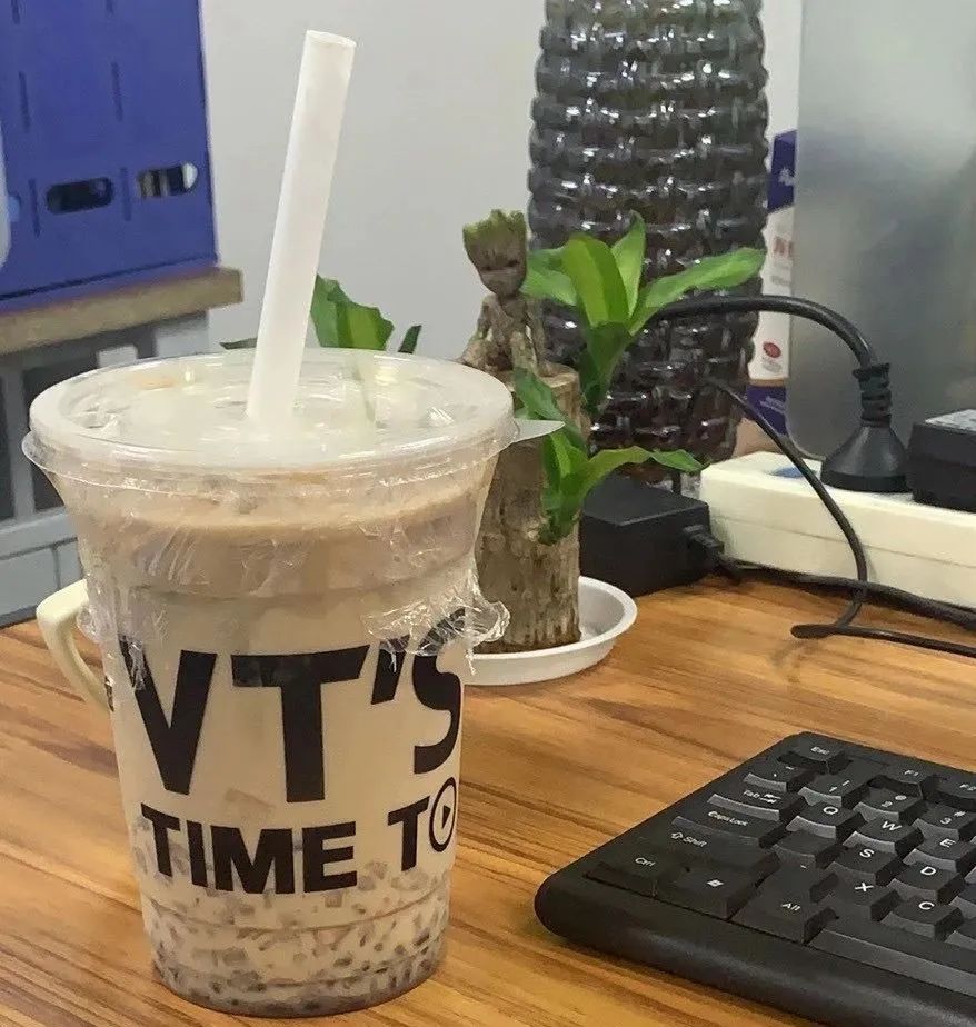 朋友圈里都在晒秋天的第一杯奶茶没喝到咋办小编告诉你答案