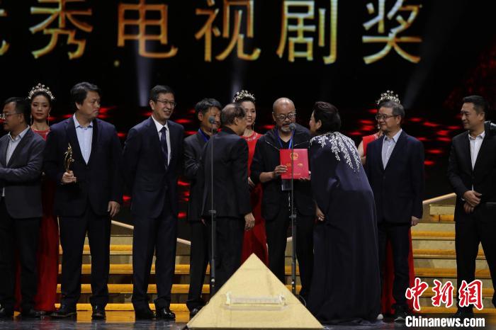 明星云集"飞天奖""星光奖"颁奖典礼 获奖名单揭晓