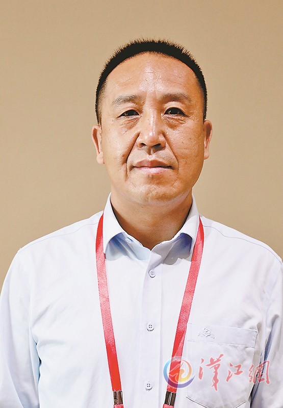 大禹节水集团定西公司副总经理汪晓明: 为襄阳美丽乡村建设献一份力