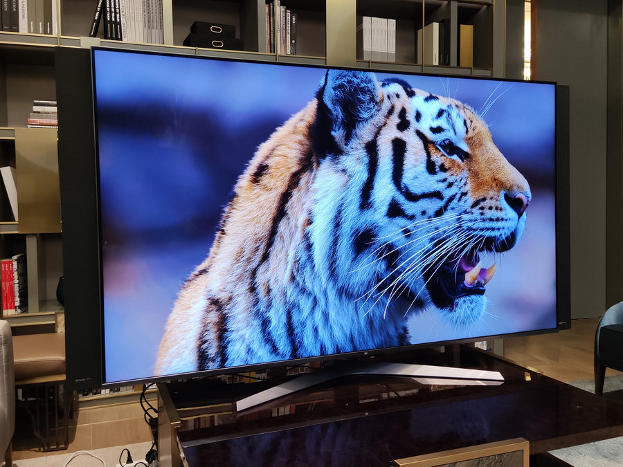 8k旗舰耀今秋!小米电视『大师』82"系列体验评测