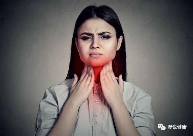 喉咙出现这种现象,或许是这4种癌症的信号