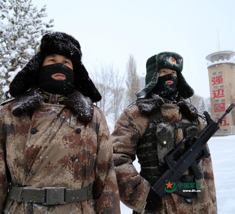 寒夜皑雪岗哨让人刻骨铭心如今历历在目