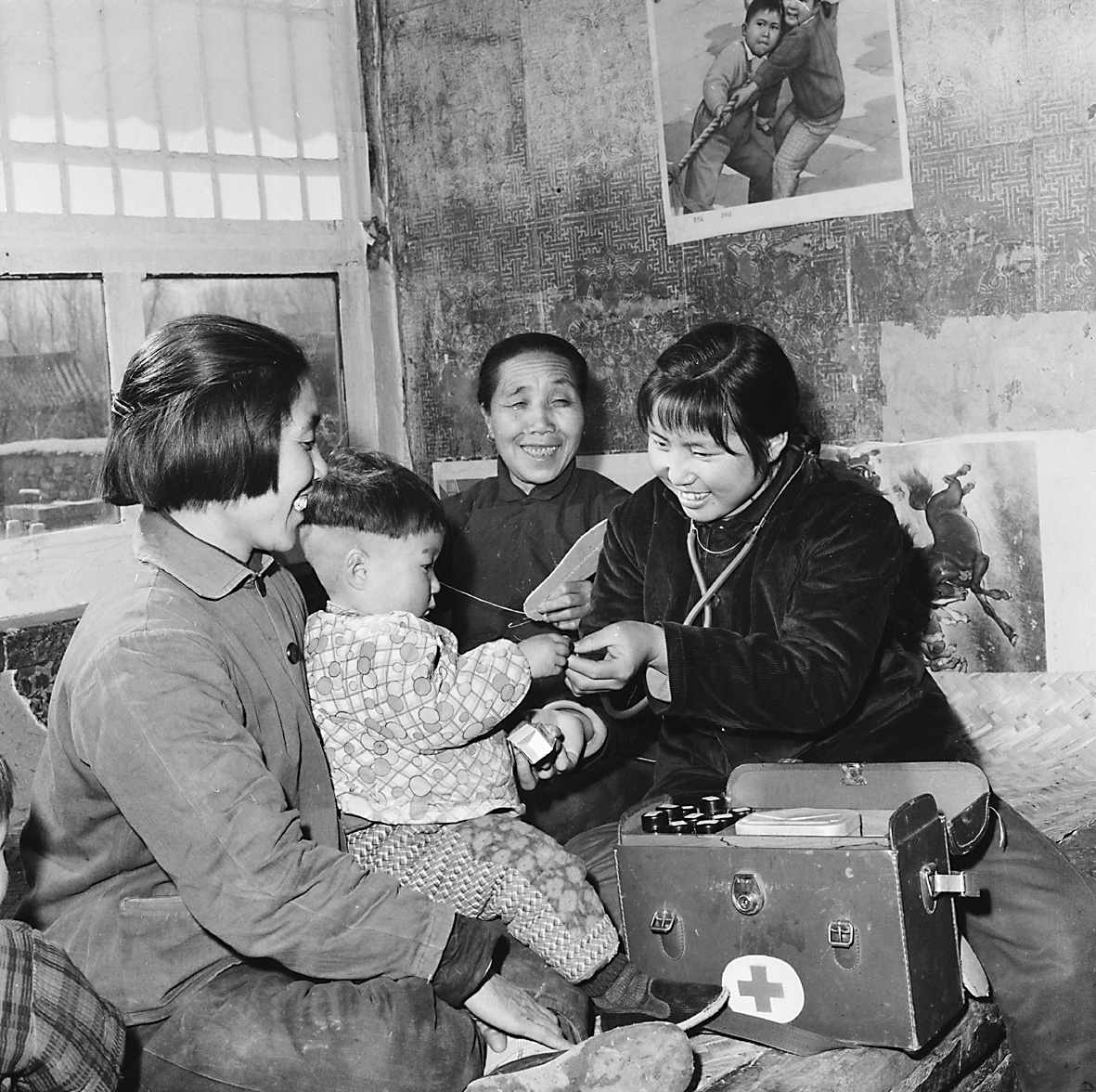 温故70年间北京人均寿命增长30岁