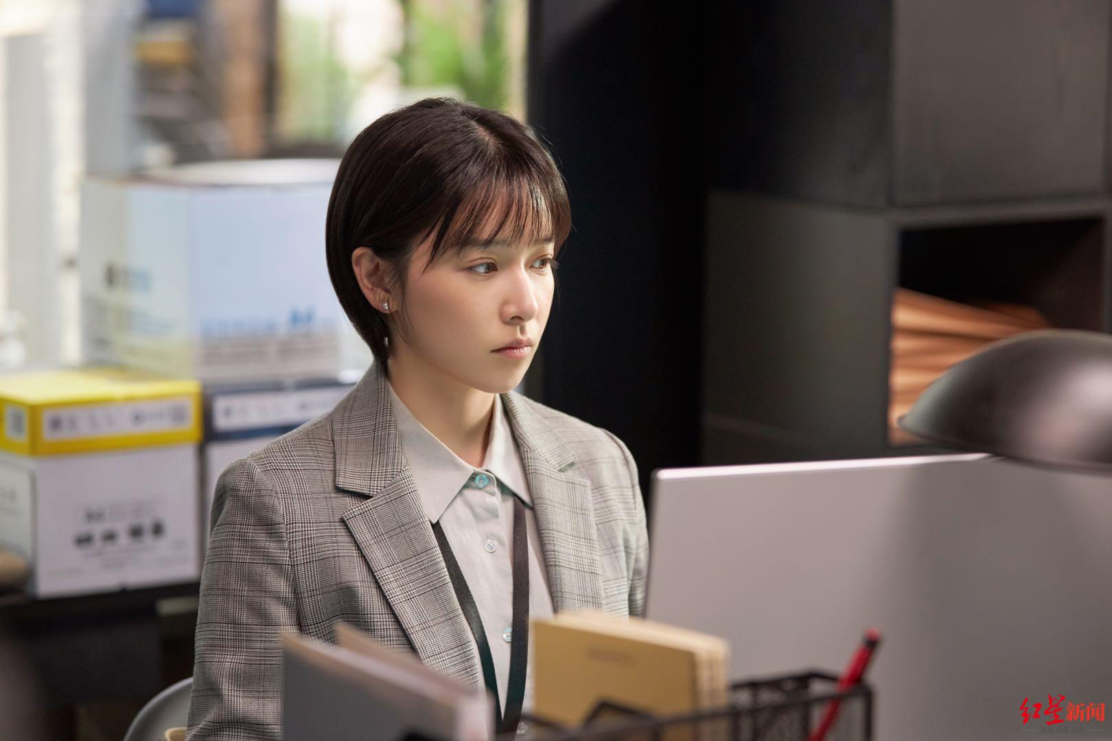 《亲爱的自己》演张芝芝太压抑,阚清子为减压而赛车并学会漂移