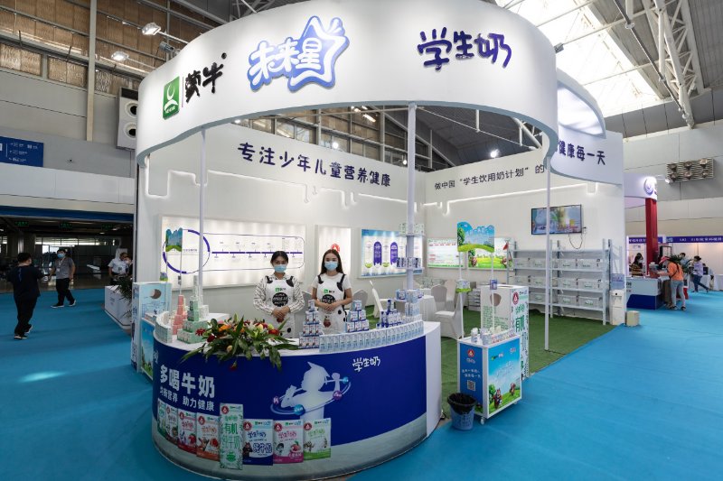 蒙牛未来星学生奶亮相2020年山东省教育装备博览会