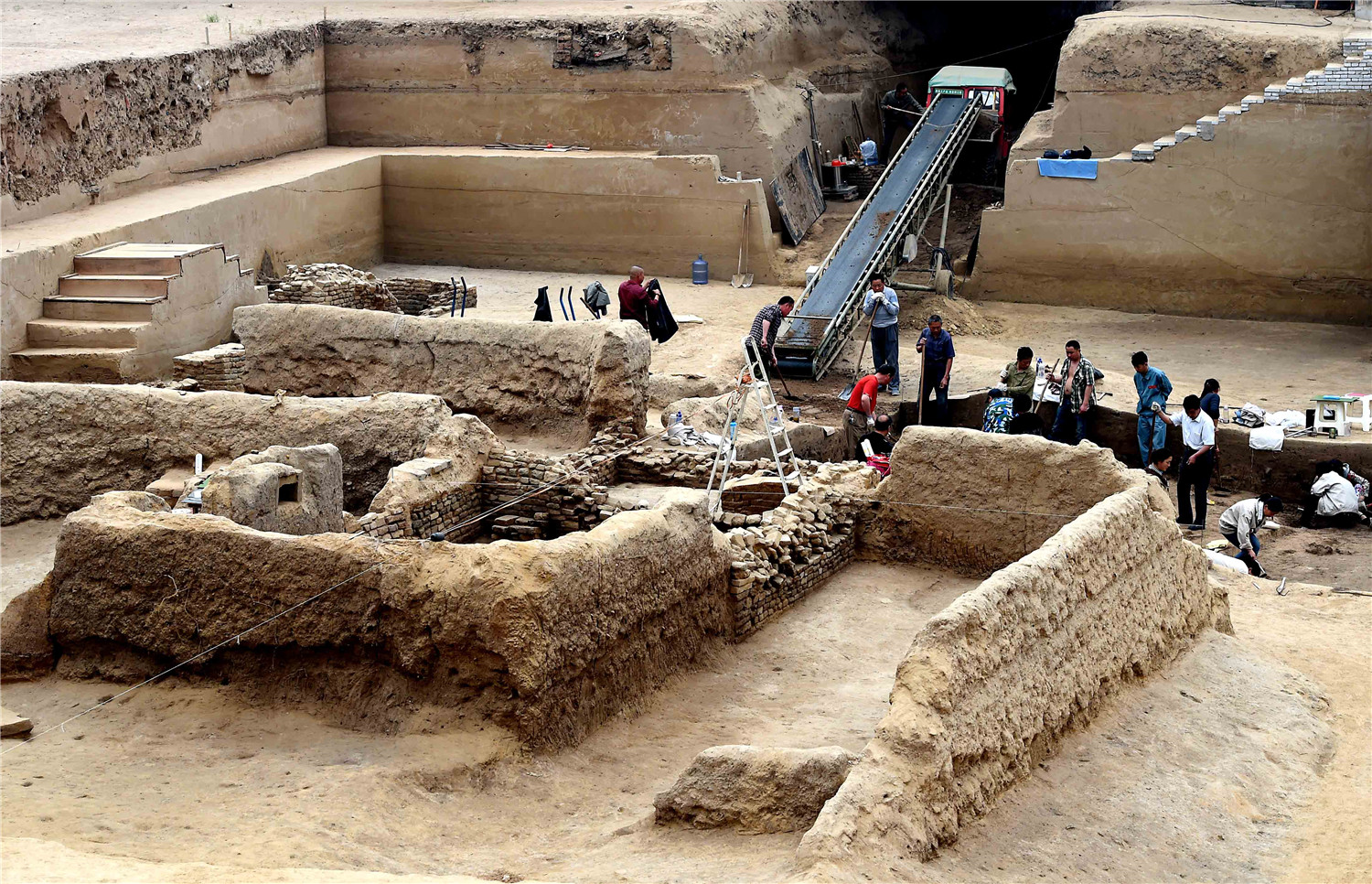 开封城摞城:见证黄河儿女精神气质|黄河|开封_新浪新闻