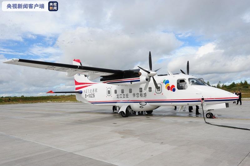 登上执飞本条航线的运12f飞机,将开启一段终生难忘的美妙航程.