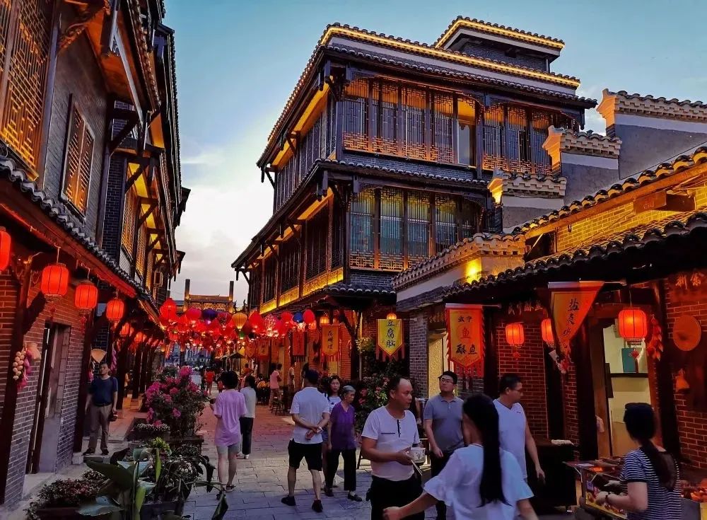 咸阳夜巷百元纪行,市井烟火中的消费密码