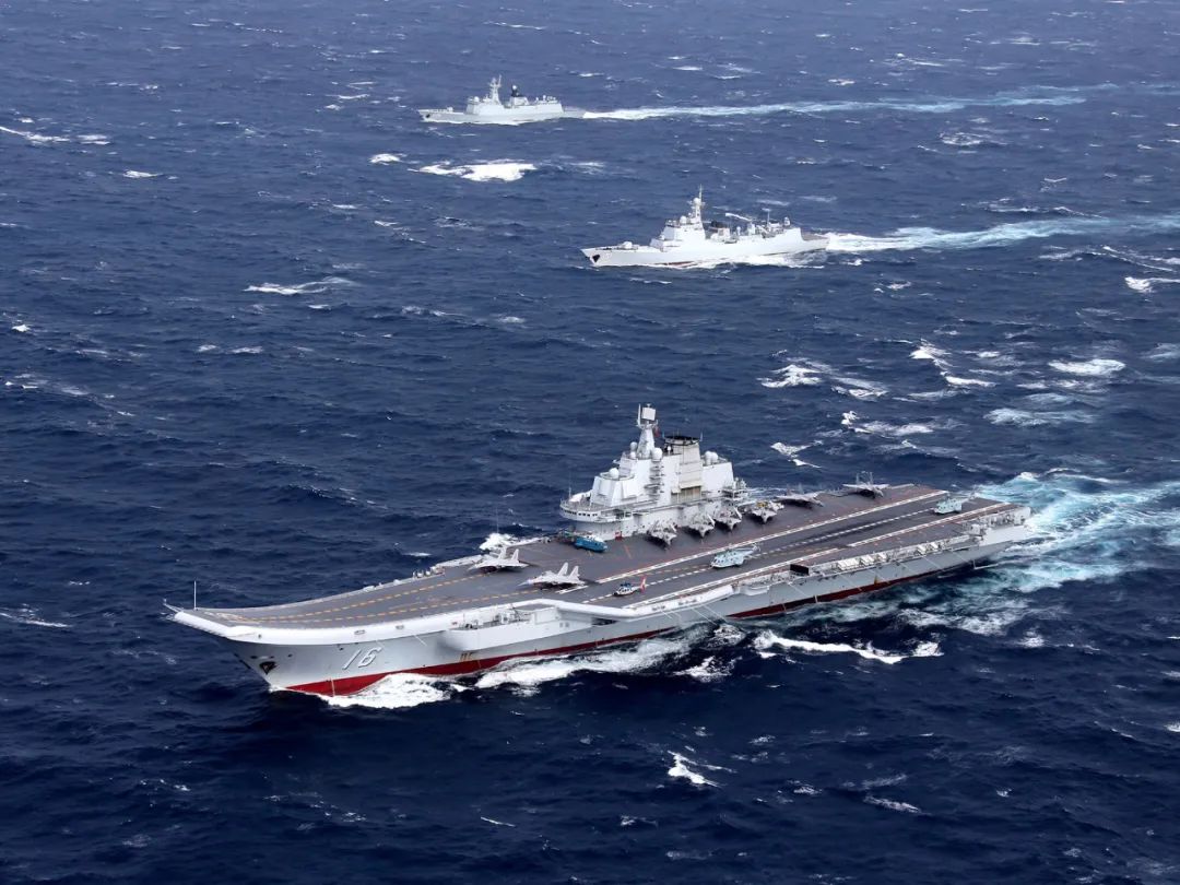 中国第一艘国产航母交付海军 命名为“山东舰” – 北纬40°