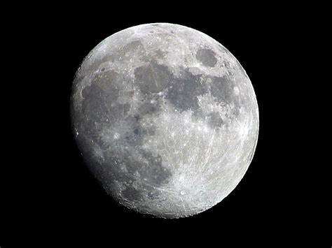 资料图片：月球。（今日俄罗斯电视台网站）
