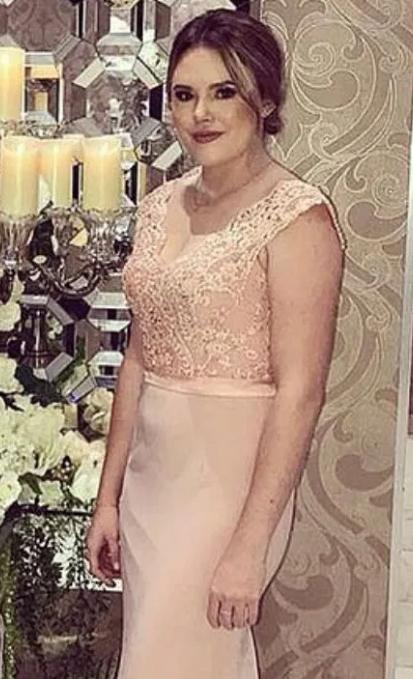 英女教师与15岁男学生发生关系被起诉，男孩曾发她不雅照给好友休闲区蓝鸢梦想 - Www.slyday.coM