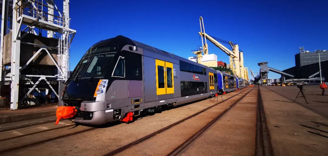 中车出口澳大利亚悉尼双层客车投入运营