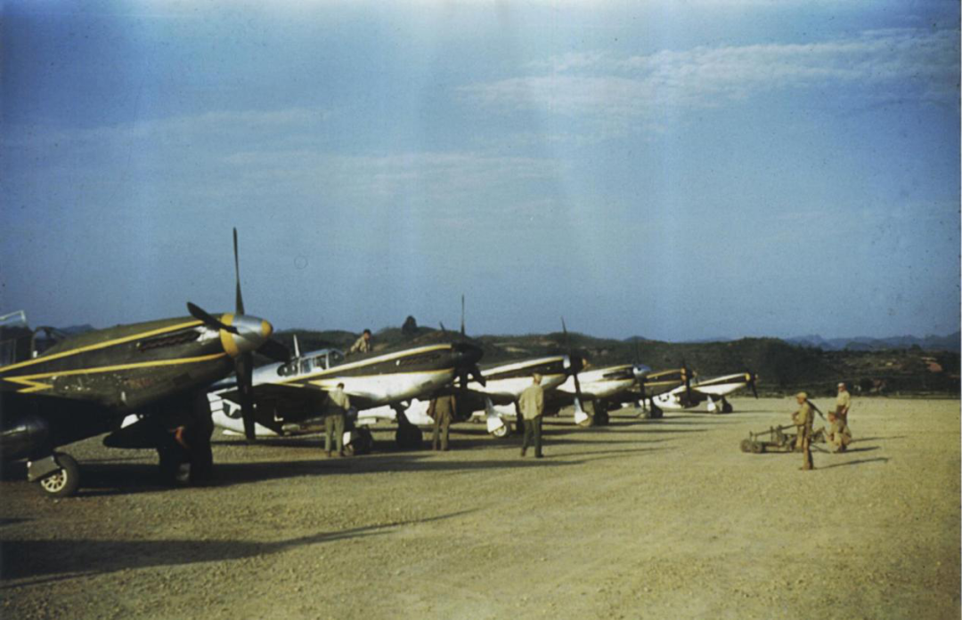 75年铭记历史靠十万人力修建的抗战机场曾驻扎着飞虎队